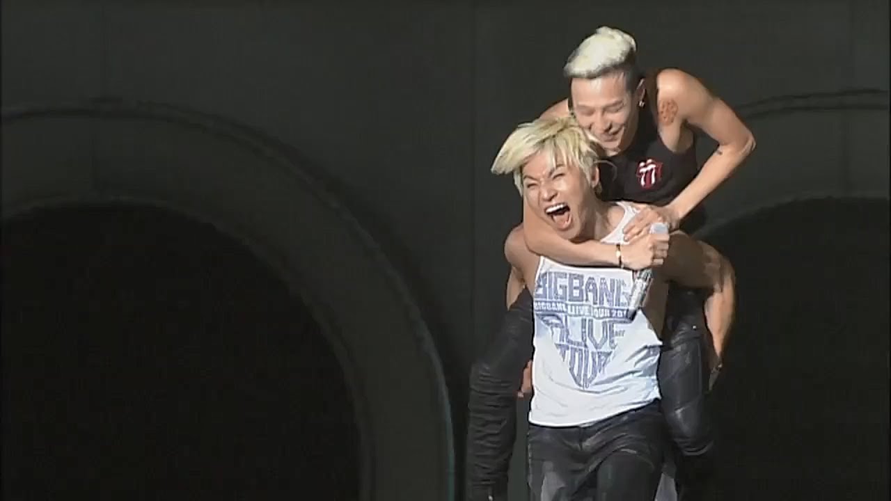 Hands Up [Eng Sub] - BIGBANG live double encore 2012-2013 ALIVE Final in Seoul