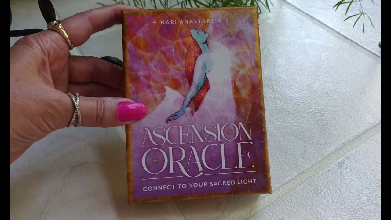 ASCENSION ORACLE : Connect To Your Sacred Light * NEW RELEASE *  ~ Unboxing & Full Flip Through