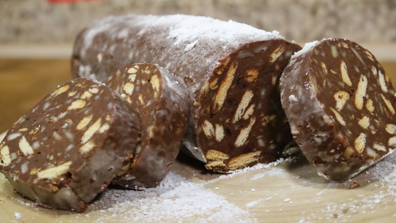 Salame de chocolate com amêndoa