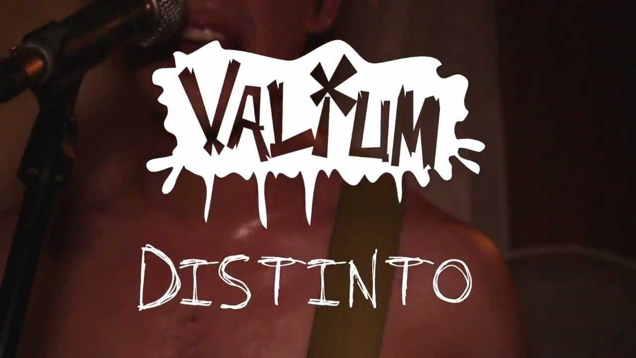 Valium - Distinto [Videoclip Oficial]
