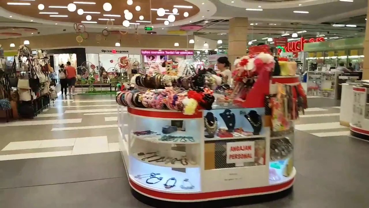 Iris Titan Shopping Center Centrul Comercial Auchan TITAN, drumul catre berea de la KFC