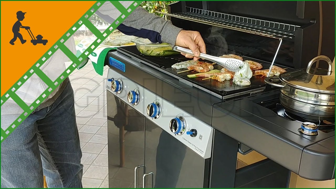 Barbecue a gas 4 Series LS Plus D Dualgas con forno, piastra e griglia: vediamolo in azione
