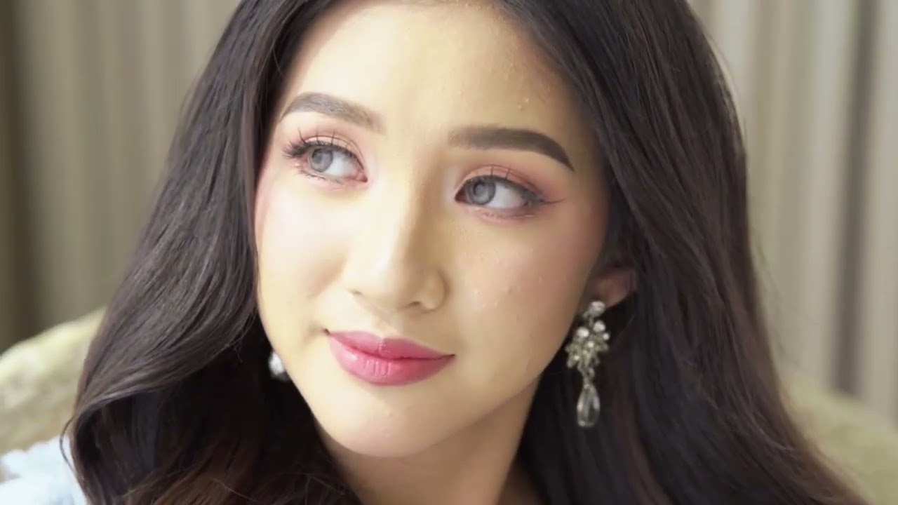 Phoebe @18 Pre Debut Video shoot