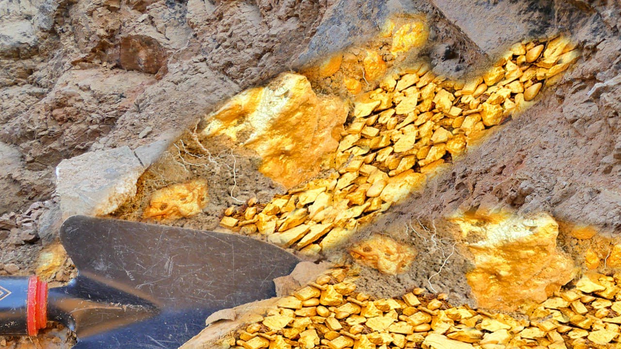 Gold Rush! digging for gold nugget at mountain worth million $$