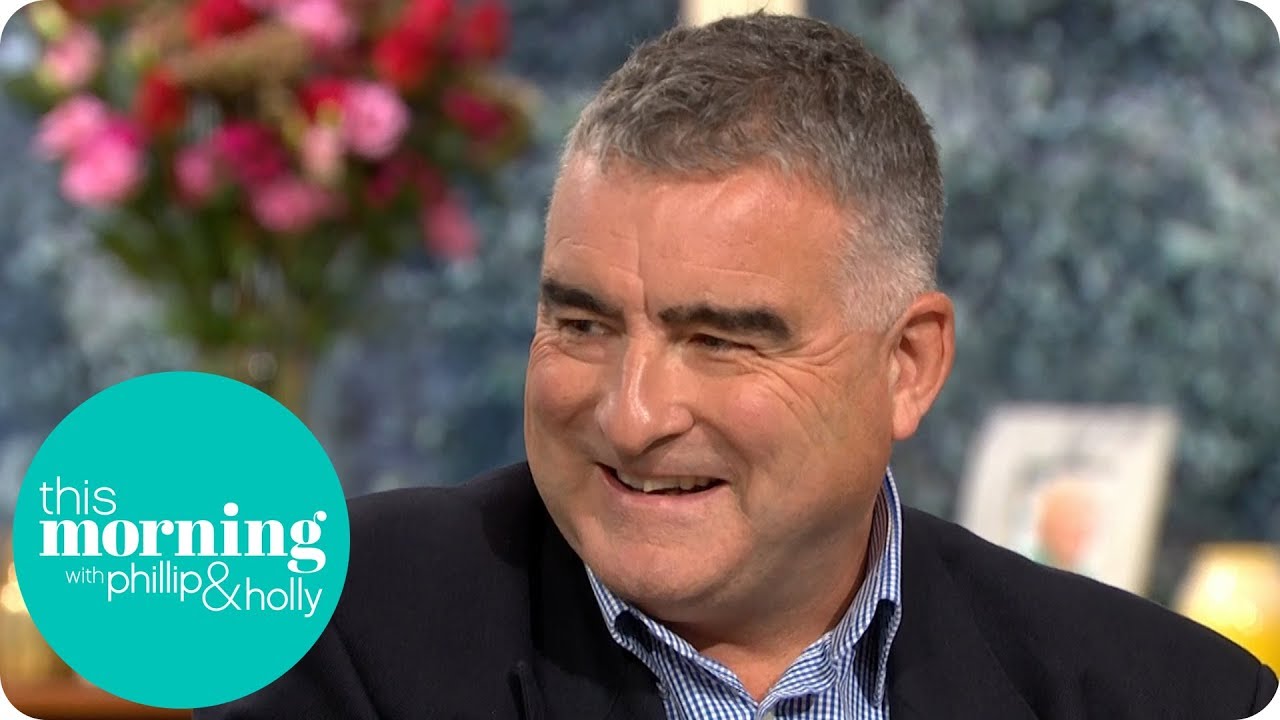 Tony Blair's Bodyguard Recalls Taking the Former Prime Minister on the Tube | This Morning
