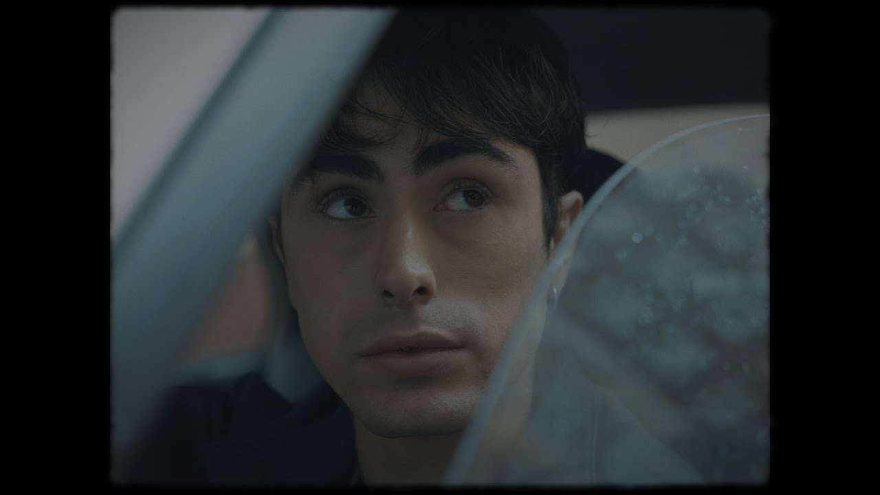 Tú No Me Tienes Que Salvar - Depresión Sonora (Videoclip)