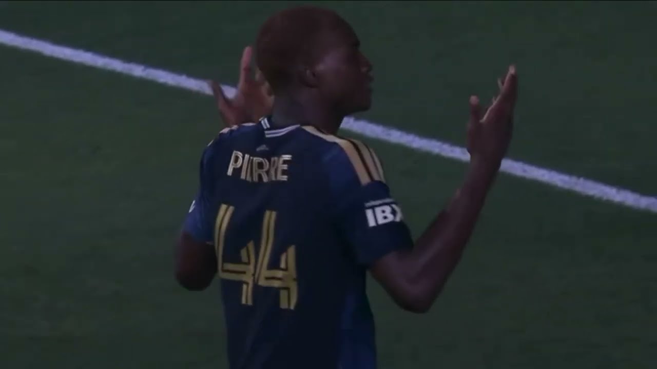 Neil Pierre vs Atlanta United 🔥 Dominant Center-Back Performance