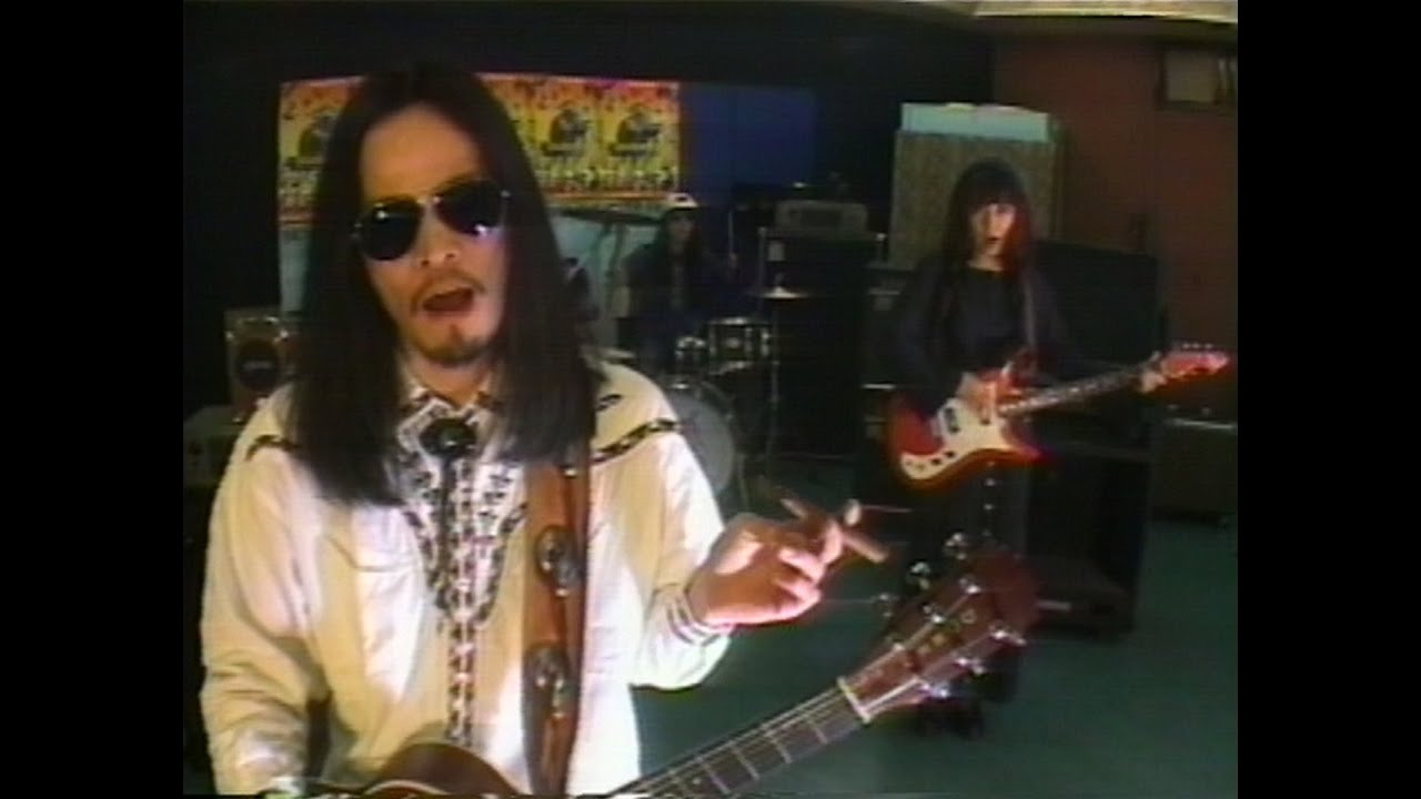 Silver Fins - Horse Riding［OFFICIAL MUSIC VIDEO］