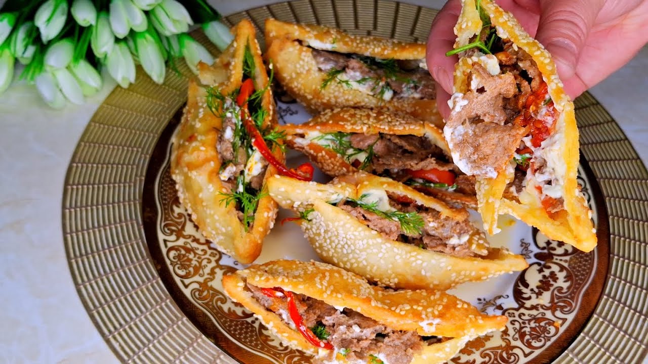 🌮 Почему я раньше не видела этот рецепт? Хрустящий хлеб с кунжутом и сочным мясом 🌮
