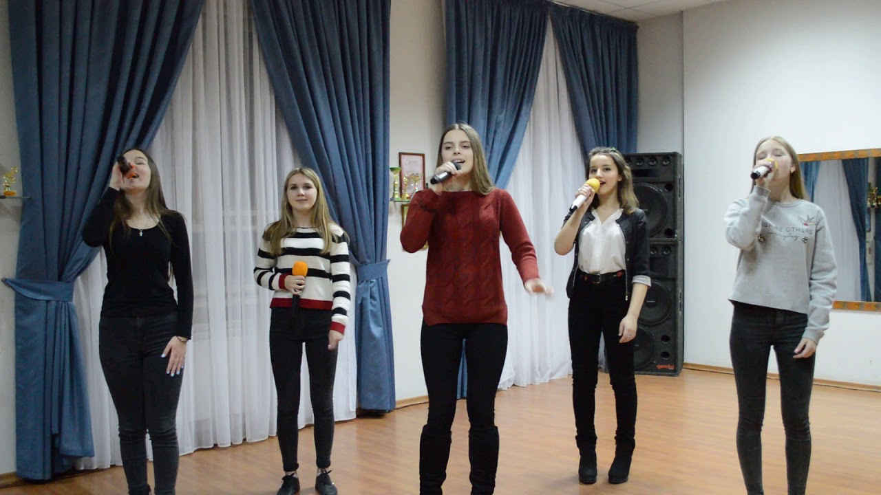 ,,Попурри Новогодних песен,, группа ,,Частный Визит,,рук О Костенко