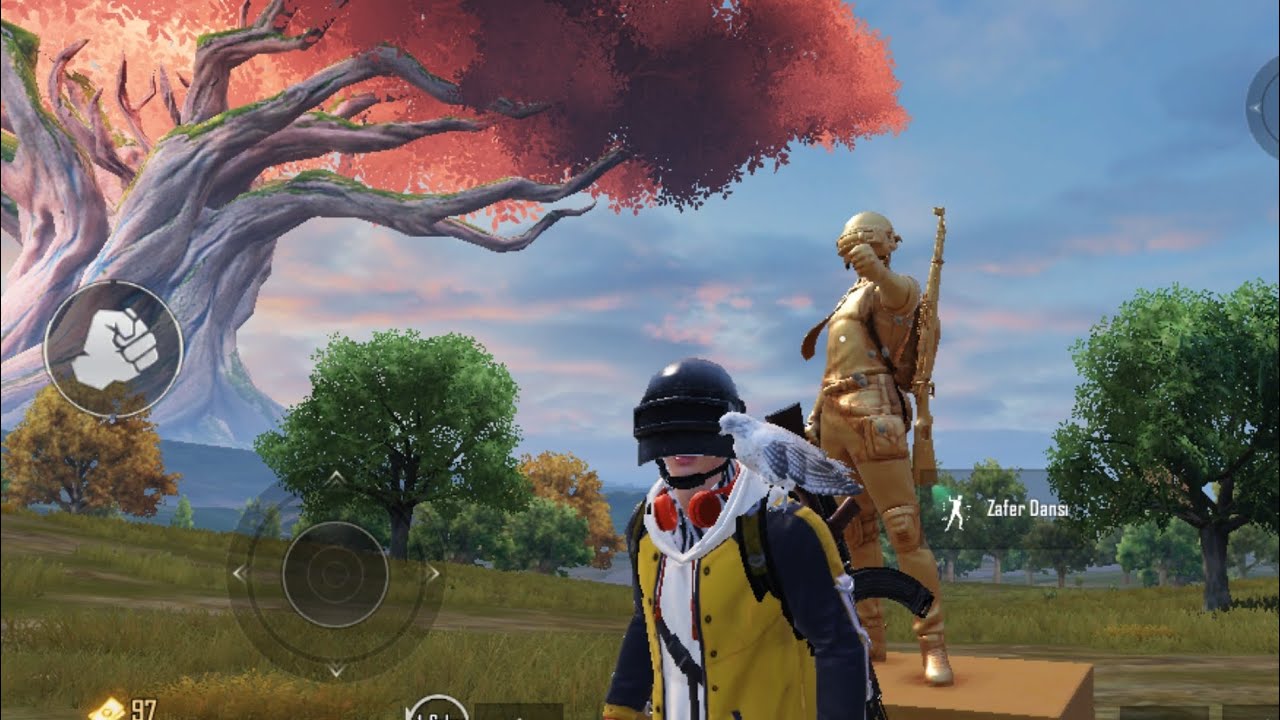 Bu gün PUBG MOBILE OYNADIM VE BİRİNGİ OLDUM 
