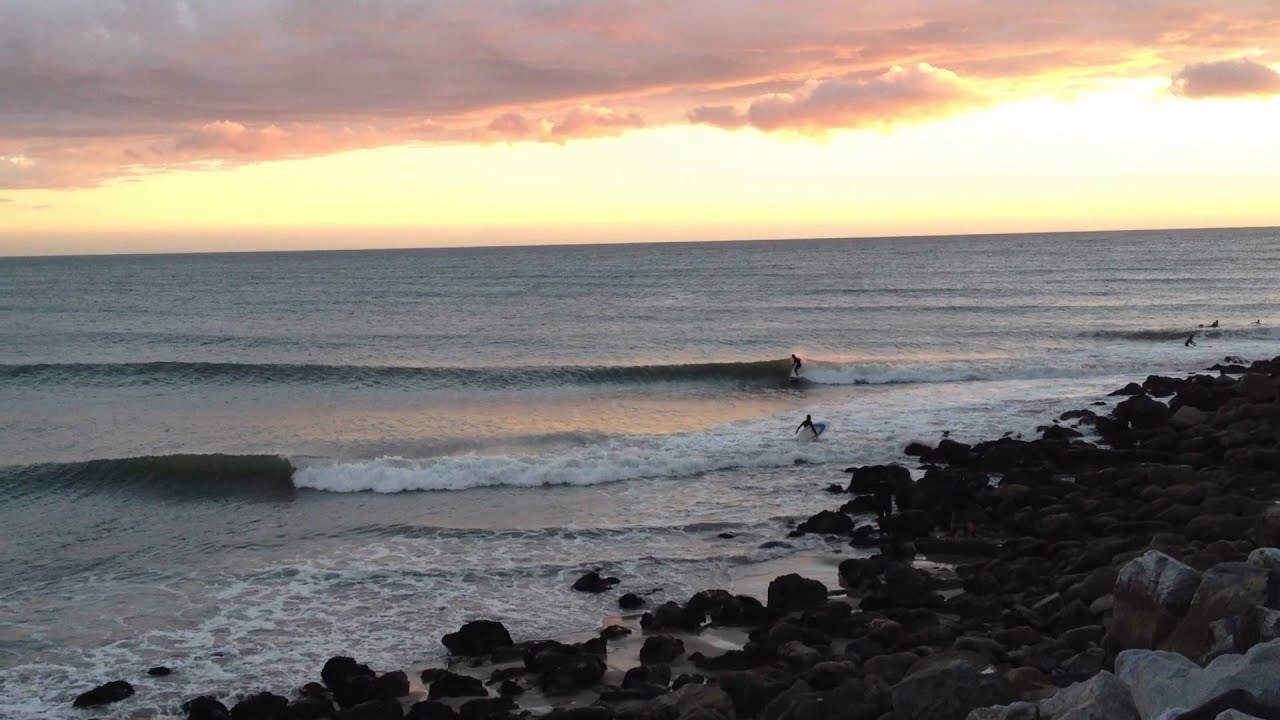 Surfing a point break near Malibu - Rare Barrels seen at the 