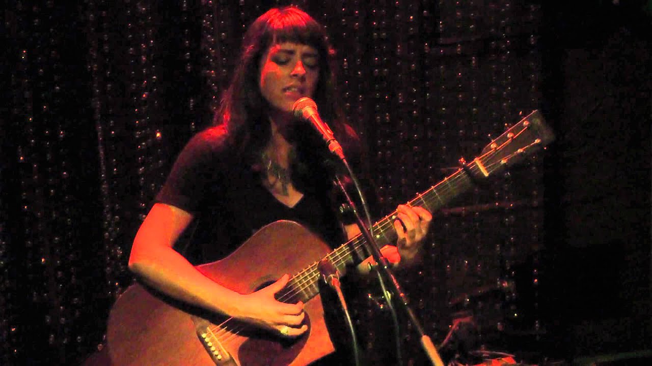 Frances Quinlan (Hop Along) - Happy To See Me (Philadelphia,Pa) 9.10.15