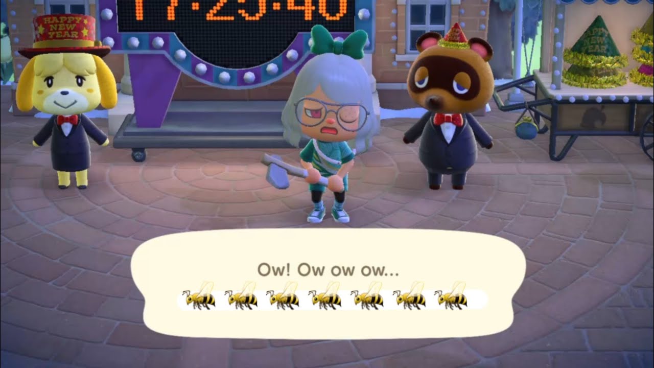 GETTING STUNG! in front of Isabelle + Tom Nook to see their REACTIONS 🐝 // ACNH #animalcrossing