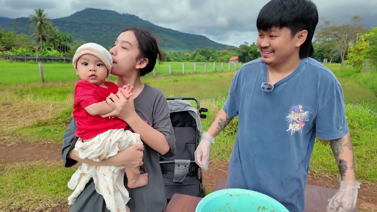 ปลาช่อนเผา สมุนไพรห่อฟอยล์ แช่บๆ แบบลาวใต้ ປາຄໍ່ເຜົາສູດໂສພະນາ