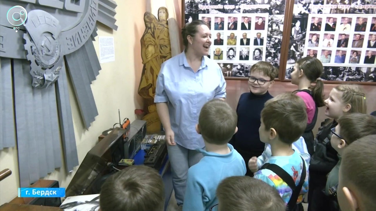 Маленьким жителям Бердска показали уникальные экспонаты радиозавода