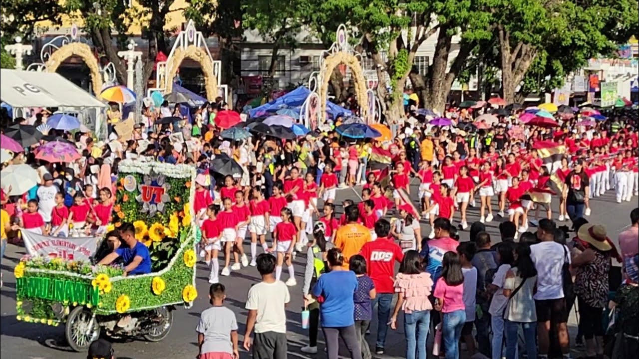 LAOAG CITY GRAND PARADE PAMULINAWEN FESTIVAL