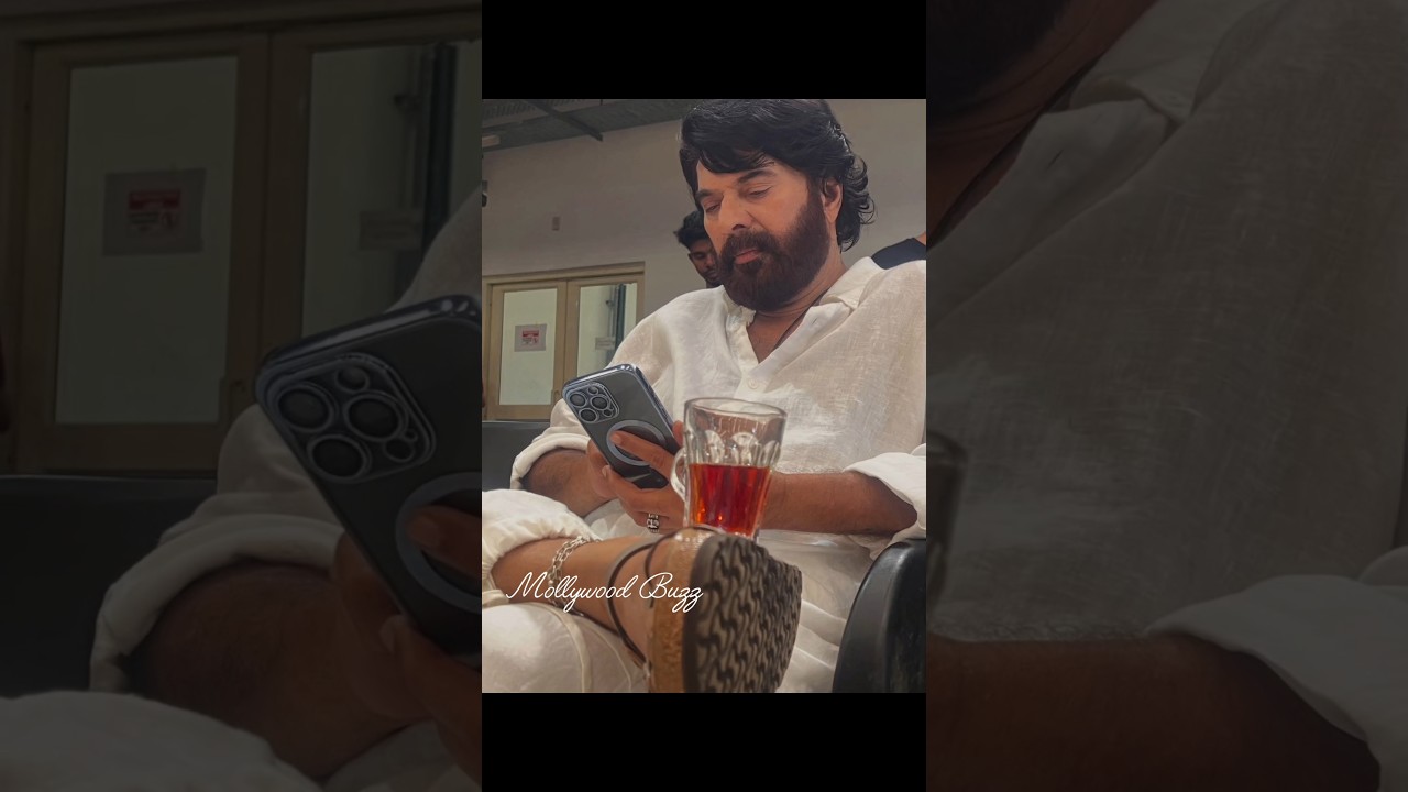 കാലിൽ ചായ ഗ്ലാസ് ബാലൻസ് ചെയ്ത് മമ്മൂക്ക Mammootty tea glass viral photo 