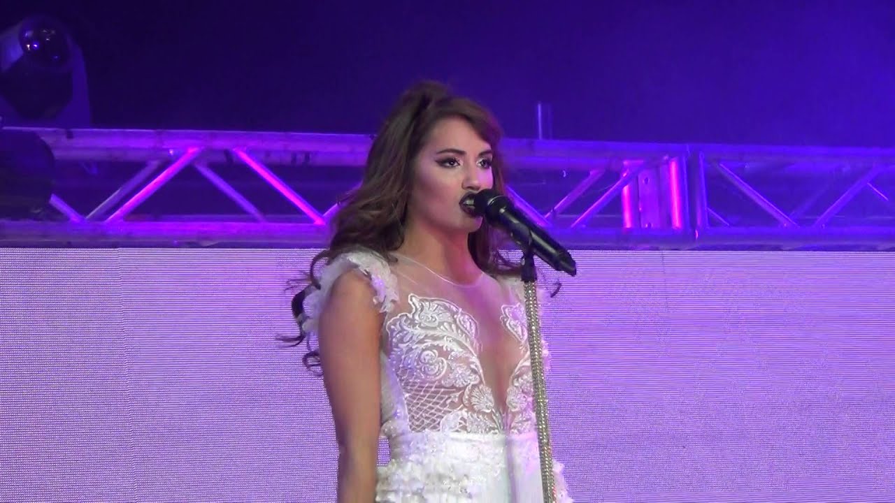 Desamor - Lali Esposito ... Luna Park 18-03-2016