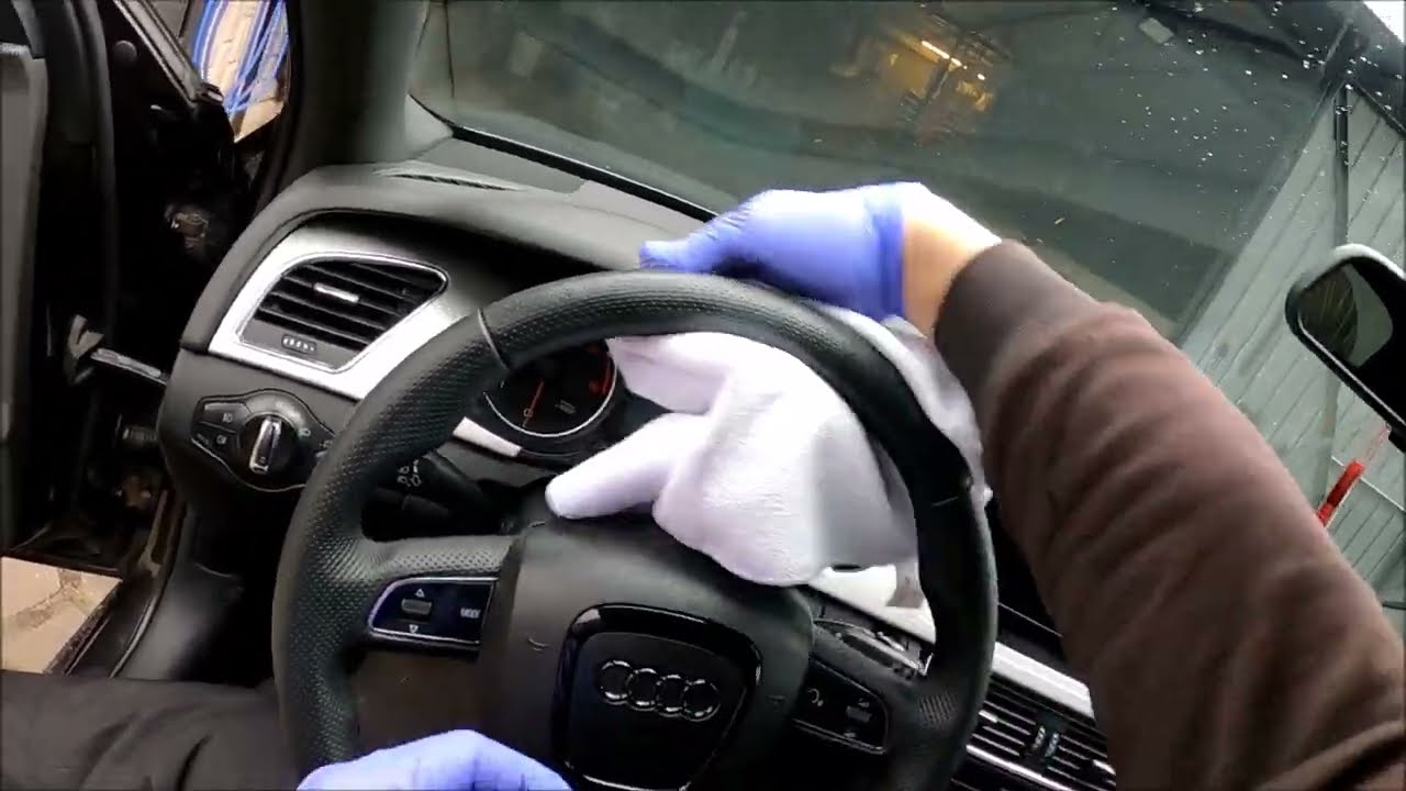 Shiny Garage Leather QD
