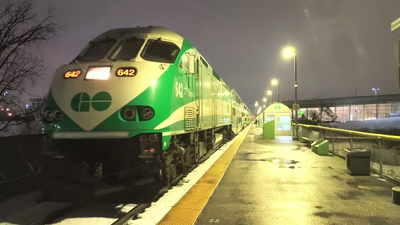 GO Train MP40PH 642 Arriving Departure Downsview Park GO Station Pulling 12 Cars Train Cab Car 308