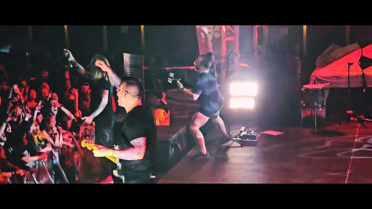 Underoath Live // A Boy Brushed Red Living in Black and White // Emo's Not Dead Cruise 2024 Show 1