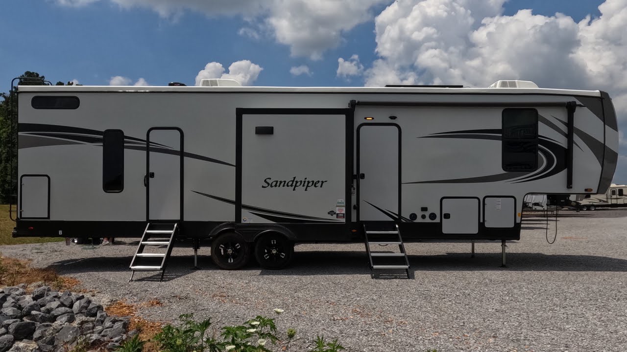 2022 Sandpiper 3440BH