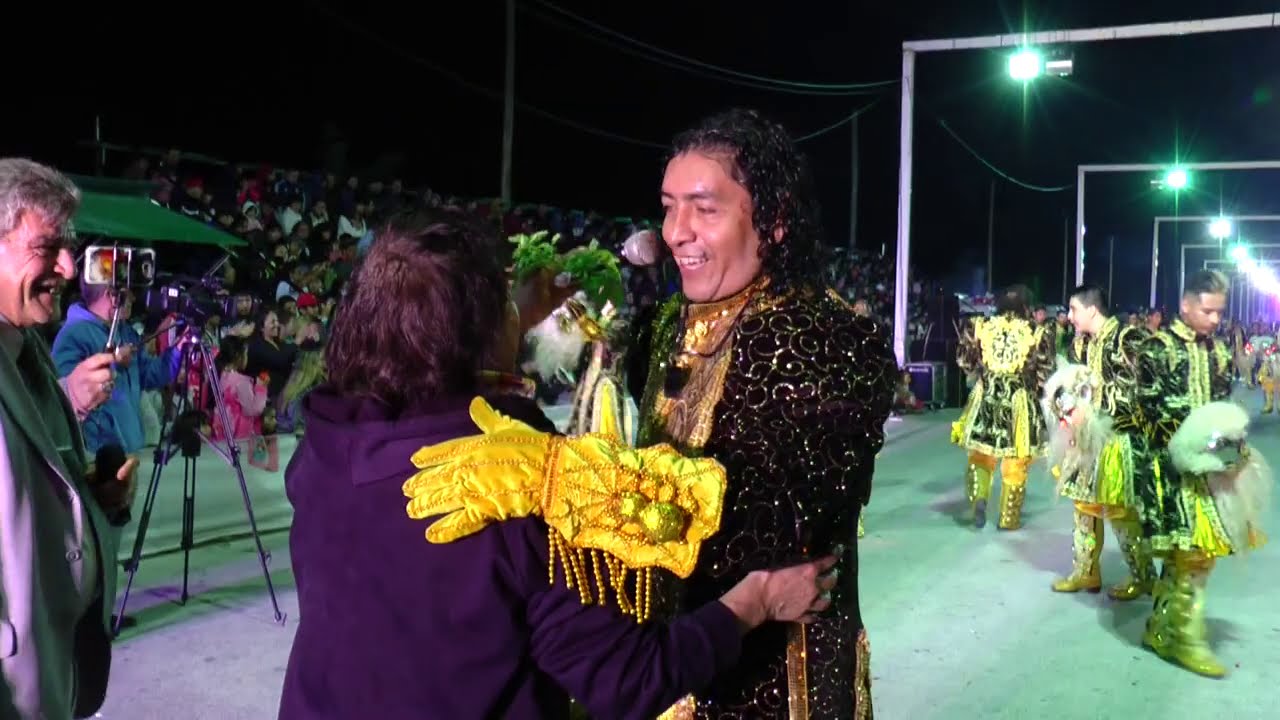 BALLET CORAZÓN DE ORO EN LOS CORSOS DE LA AVENIDA DEL CARNAVAL 2020