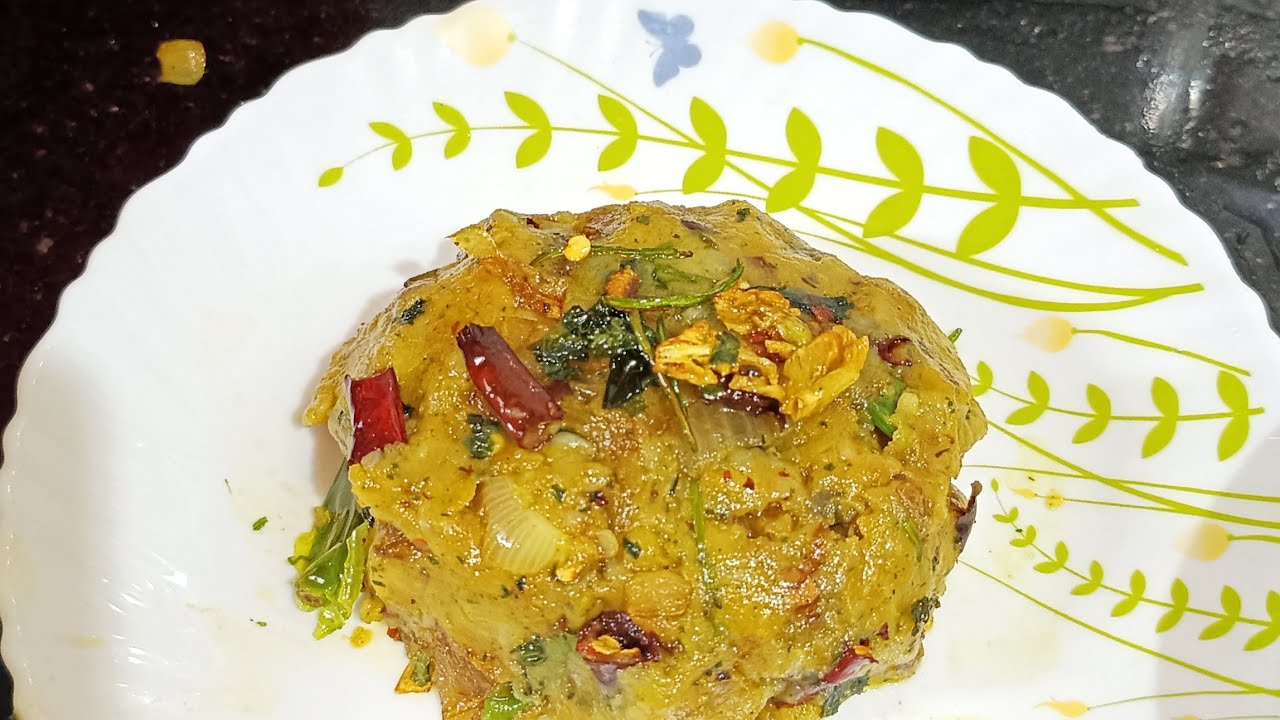 সমপূর্ণ ভিন্ন পদ্ধততিতে অথেন্টিক ভাবে আলু ভর্তা রেসিপি।।best aloo bhorta recipe. 