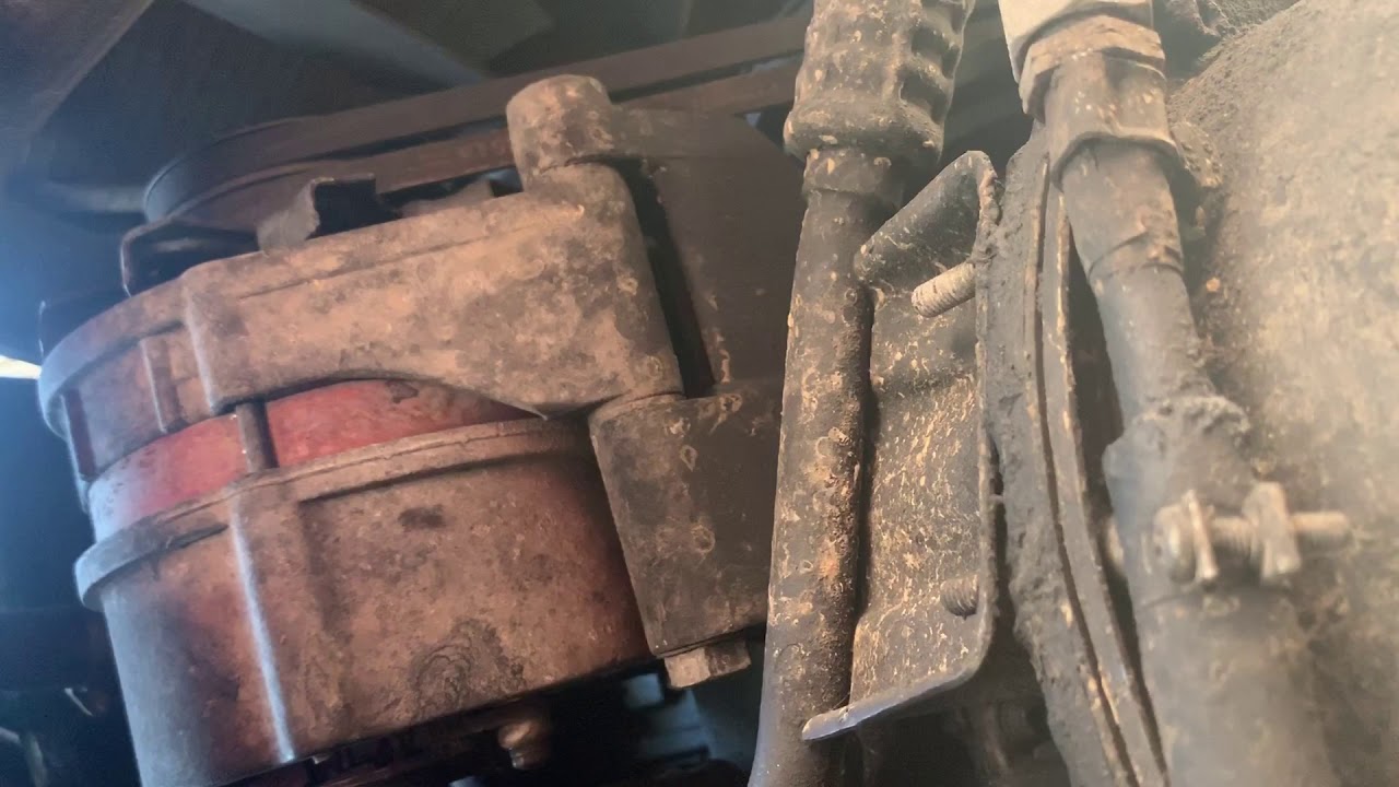 85 Mercedes 300D Alternator Swap
