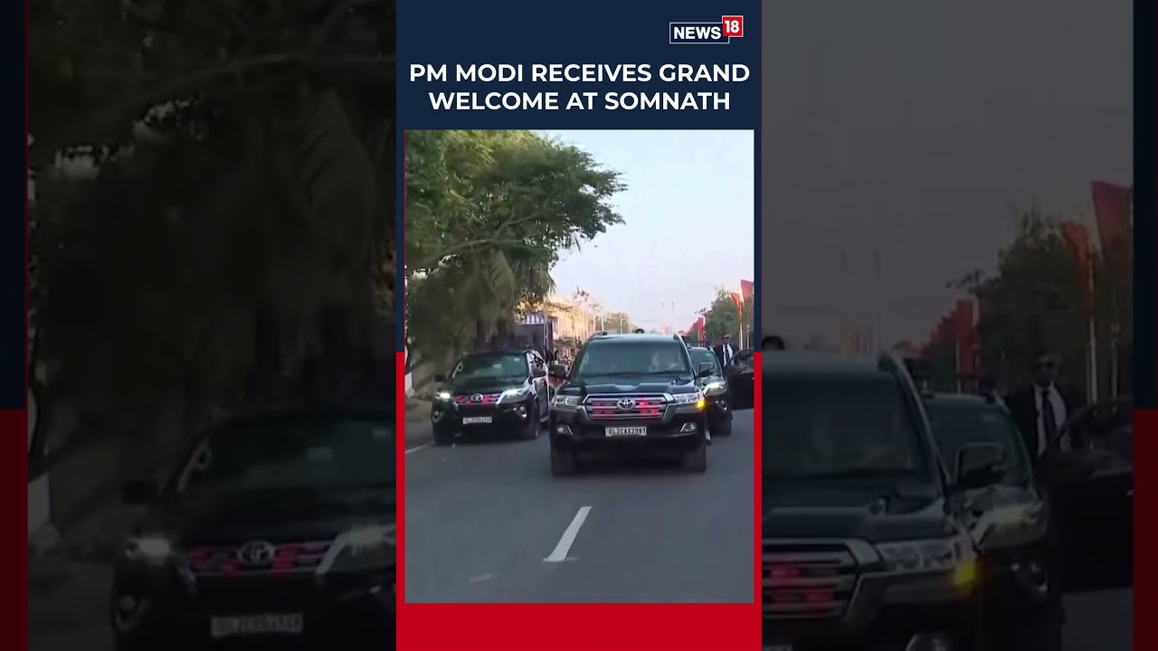PM Modi&rsquo;s Grand Somnath Roadshow | Massive Crowds Line Streets, Loud Cheers in Gujarat | News18