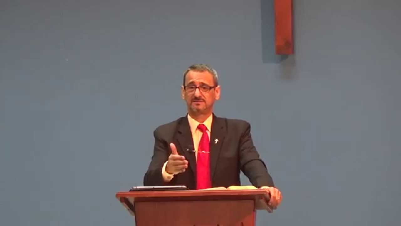 Pr. Nicolás García, La economía