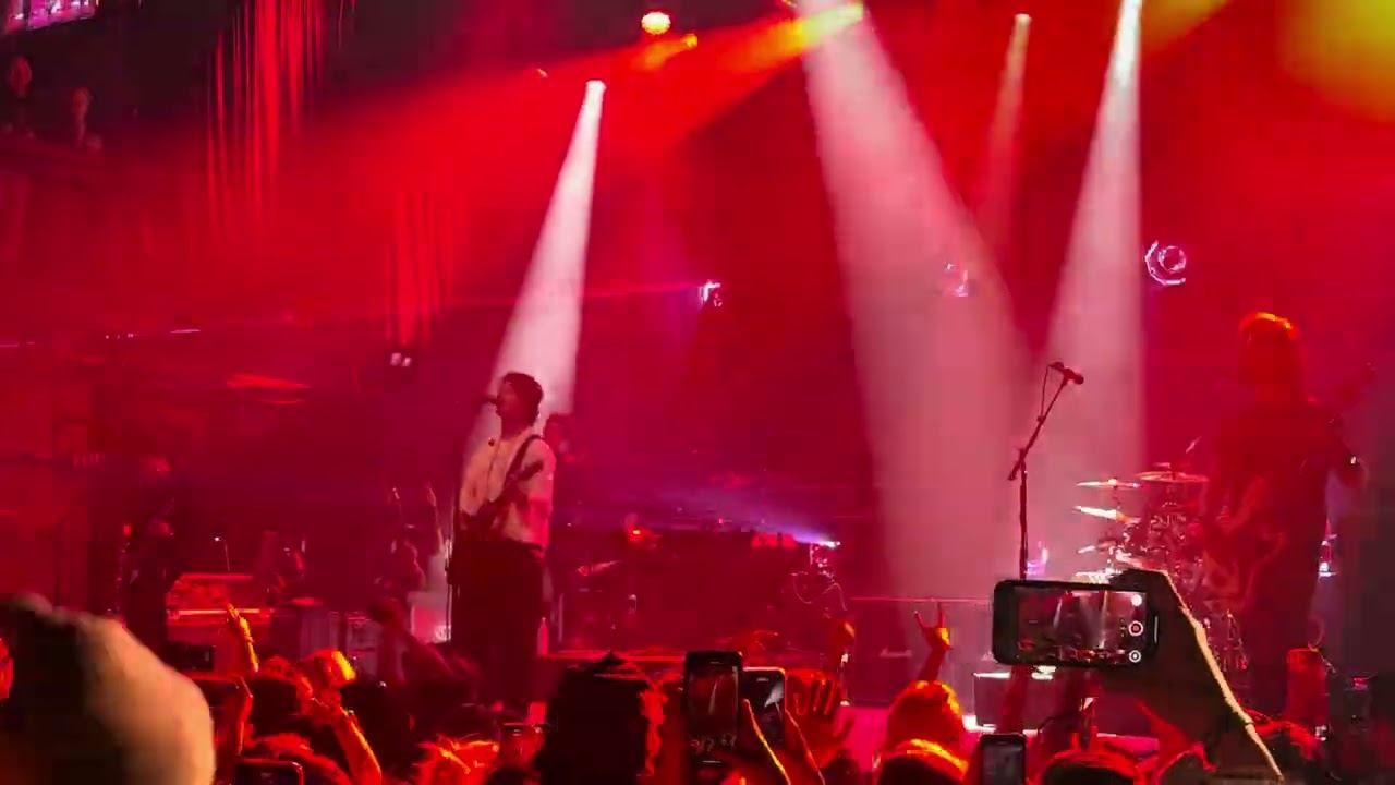 Third Eye Blind - Semi Charmed Life (LIVE) 2025