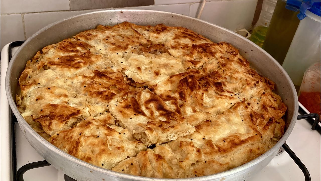 Kuru Yufka dan Tepsi BÖREĞİ Nasıl Yapılır