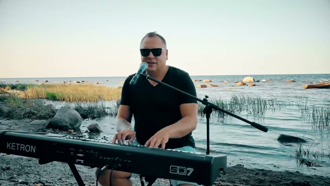 MEITENE  MANA / MĀRIS BLĀZE (BossaNova)