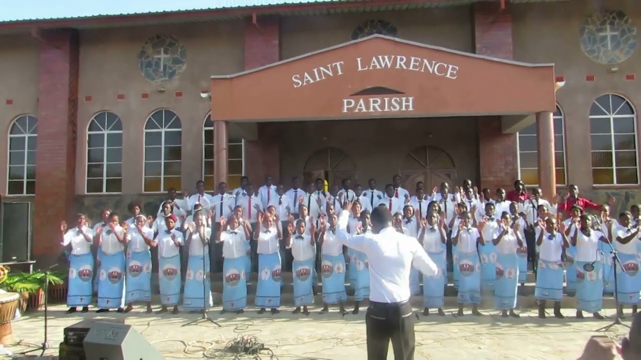 WASHALA WEKA. AMALUMBO by the great st. Lawrence youth choir.