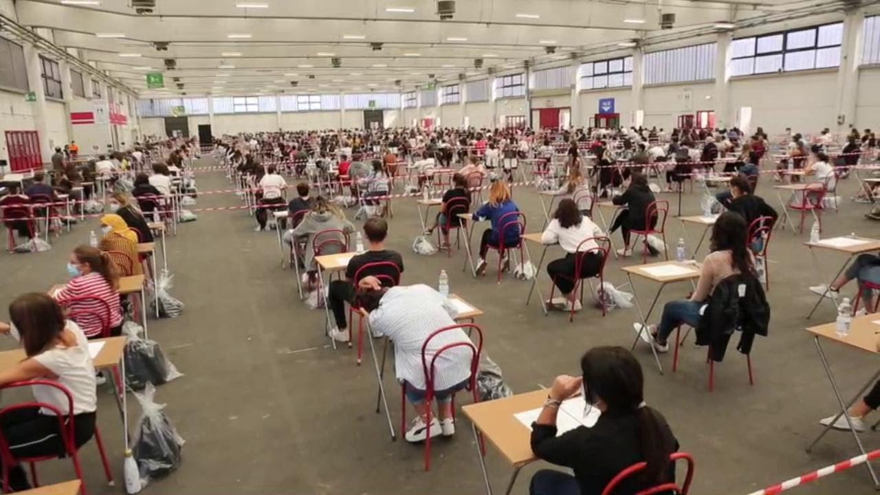 Reggio Emilia, alle fiere le 1.299 aspiranti matricole Unimore per il test in Professioni Sanitarie