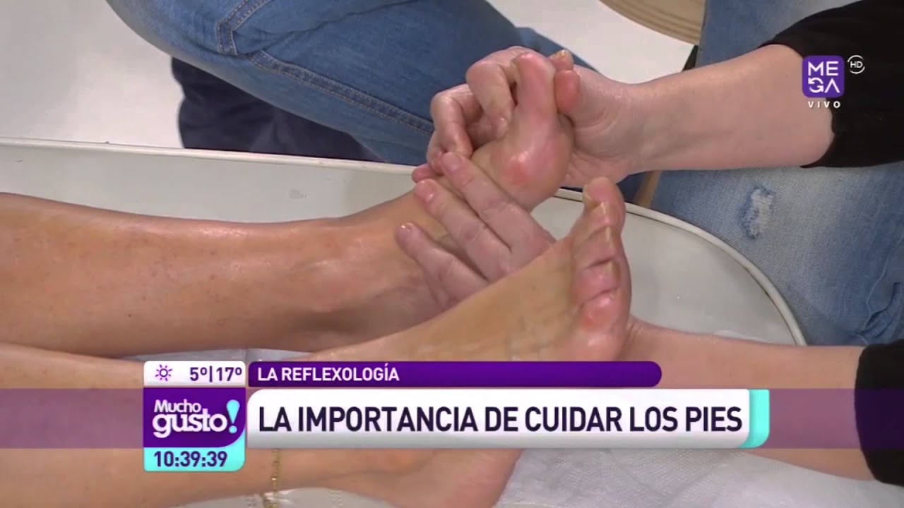 Katherine Salosny  - Reflexología en sus pies