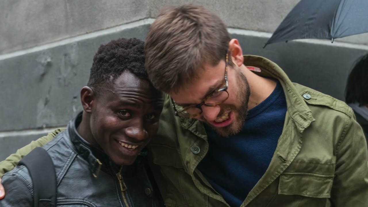 Da 25 anni vicino a chi vuole fare il bene. 10 piccole grandi storie