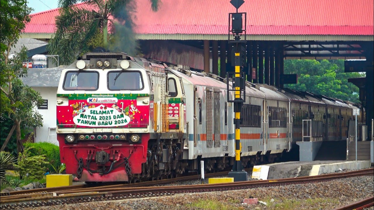 KERETA PENUMPANG TERPANJANG ‼️|| NONTON KERETA API BERANGKAT DAN DATANG STASIUN MOJOKERTO 