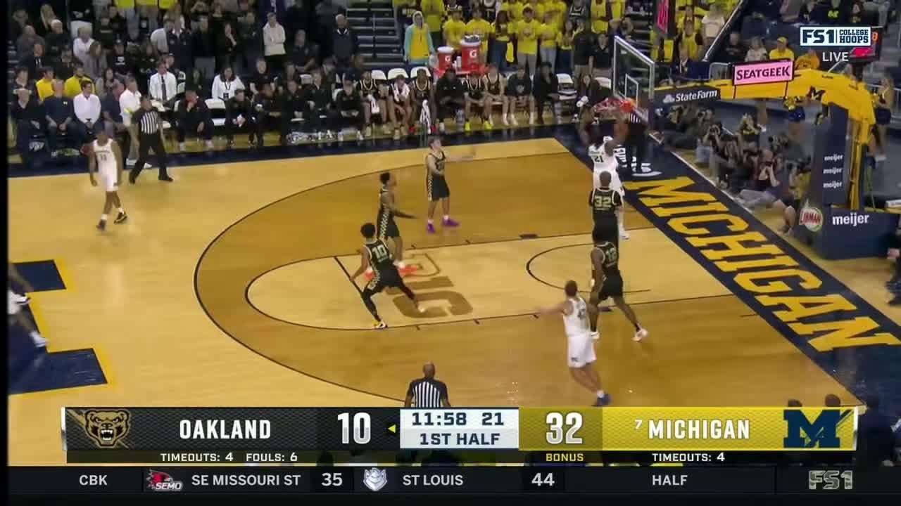 Morez Johnson's 20 First Half Points vs. Oakland | Michigan Basketball