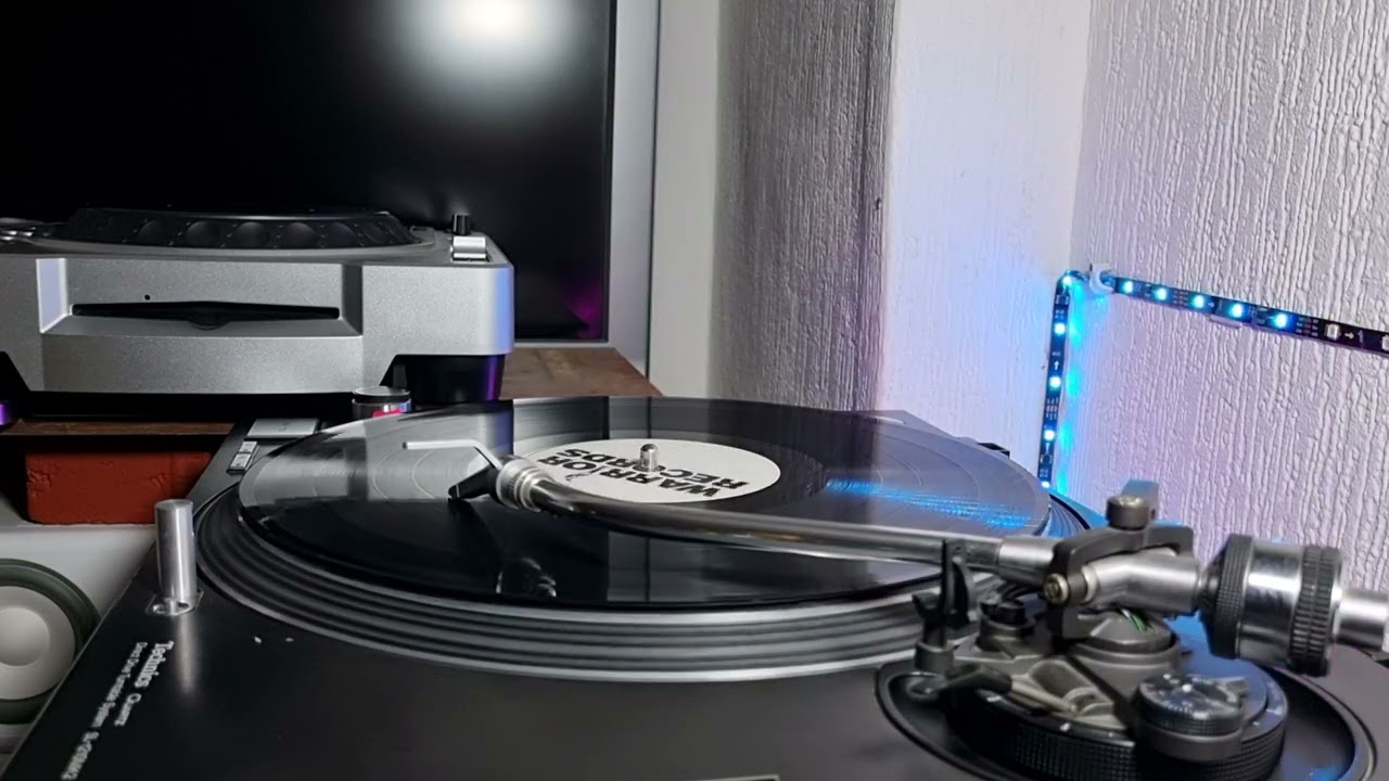 New Chapter - Knightrix Acid - P Warrior Music - 1988 Acid House *