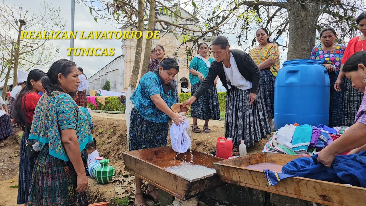 Entre fe y tradición se lleva a cabo el lavatorio de túnicas