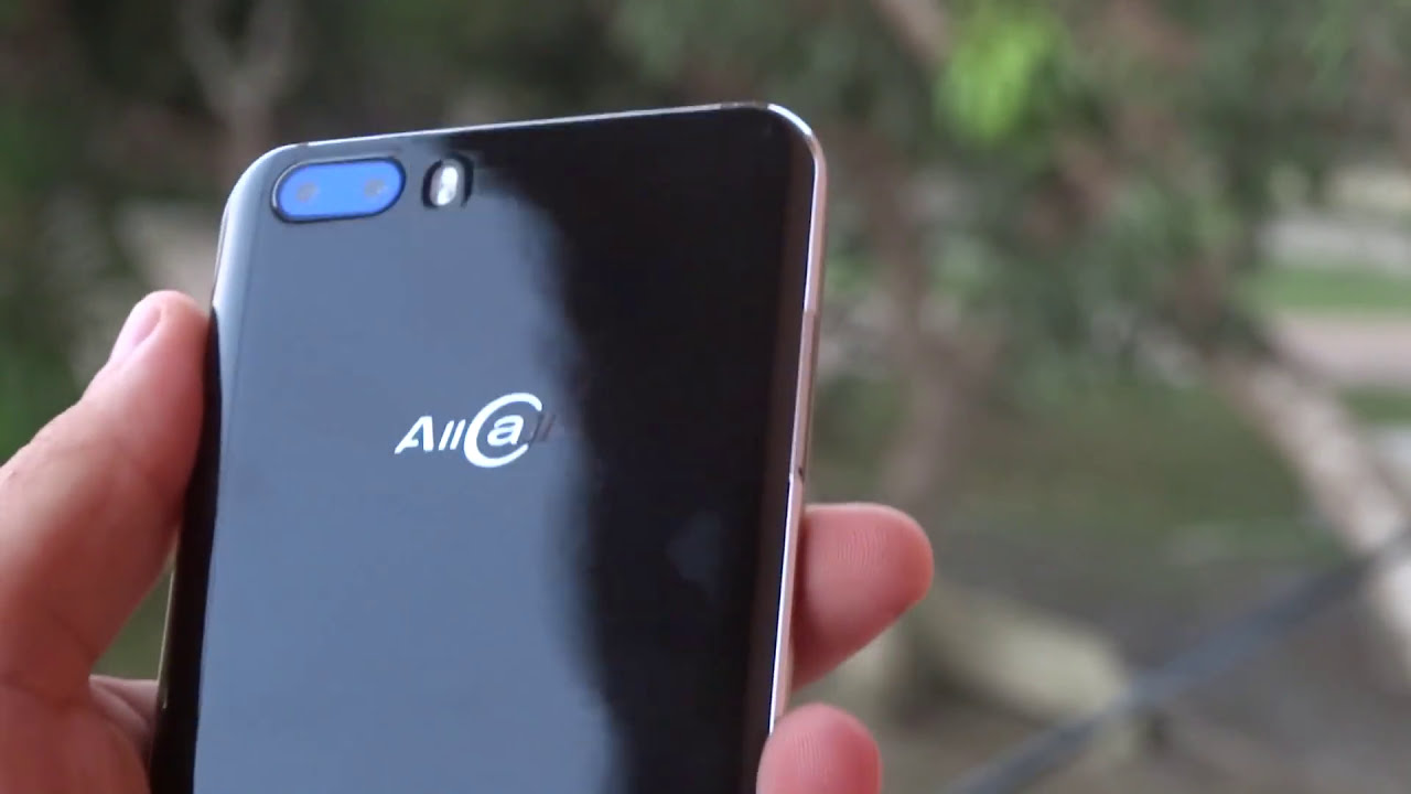 O smartphone de $50