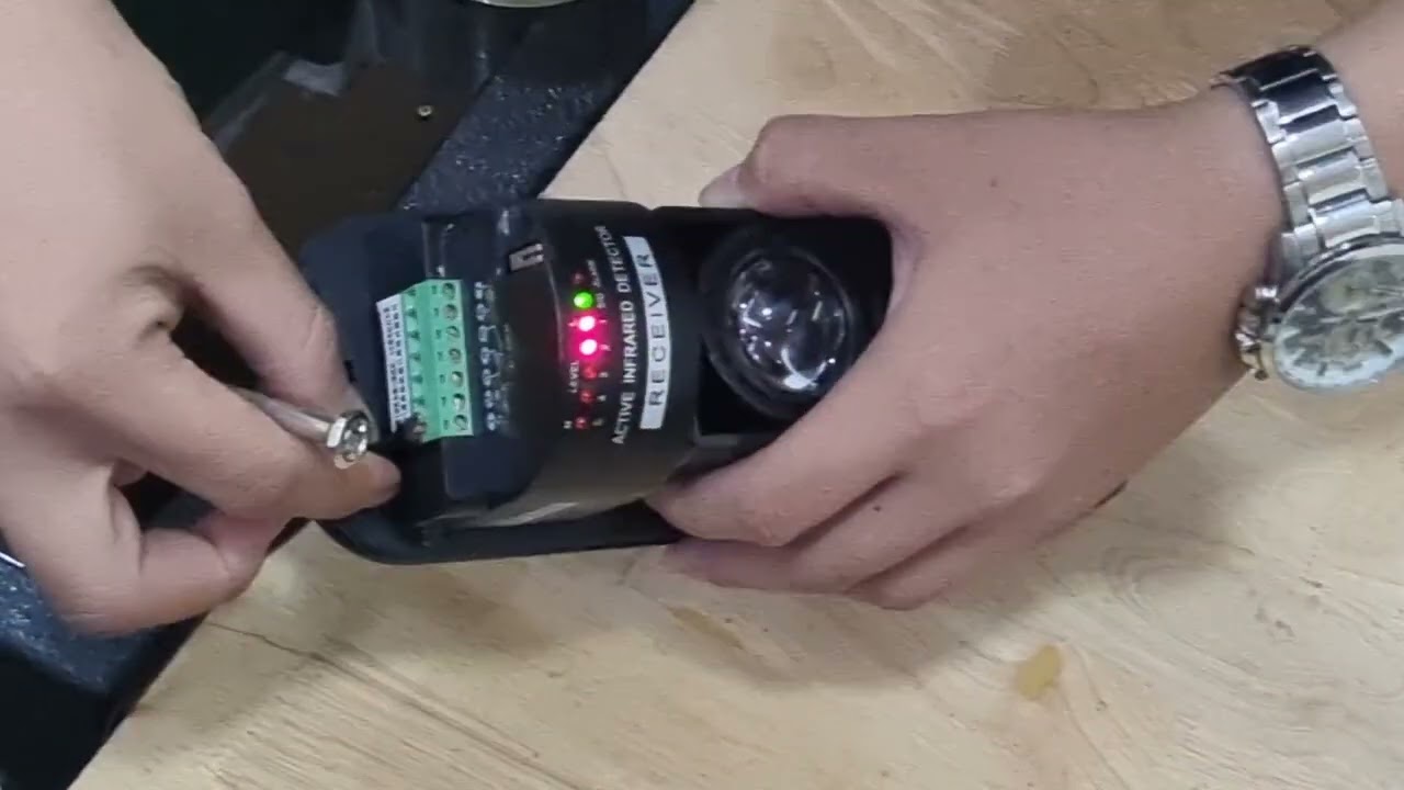 Hướng dẫn lắp đặt nguồn và test tính năng của Cảm Biến Báo Động Hàng Rào-ABT100.