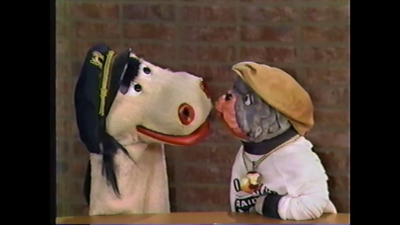 KTVU Charley & Humphrey Bees Pat McCormick Vintage Bits & Pieces