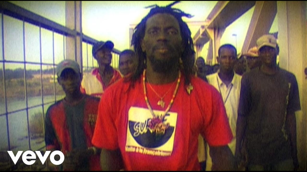 Tiken Jah Fakoly - Plus rien ne m'&eacute;tonne