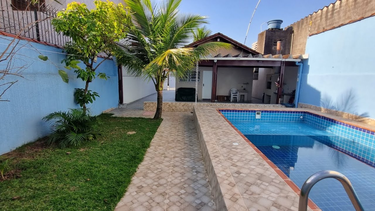 casa com piscina a venda praia grande