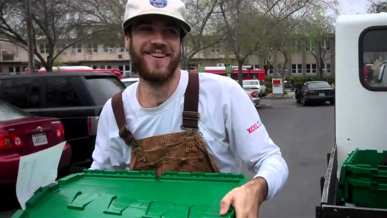 UC Davis Farm-to-Table with Dining Services and the Student Farm