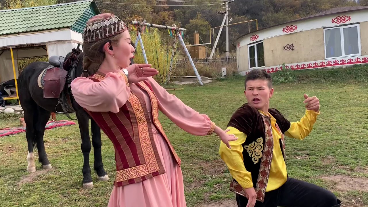 Familia n&oacute;mada Kazaja